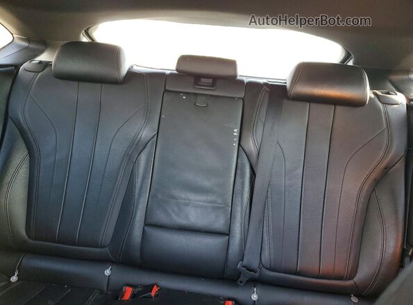 5UXKU6C36H0W38673 2017 BMW X6 Black Widok tylnych siedzeń