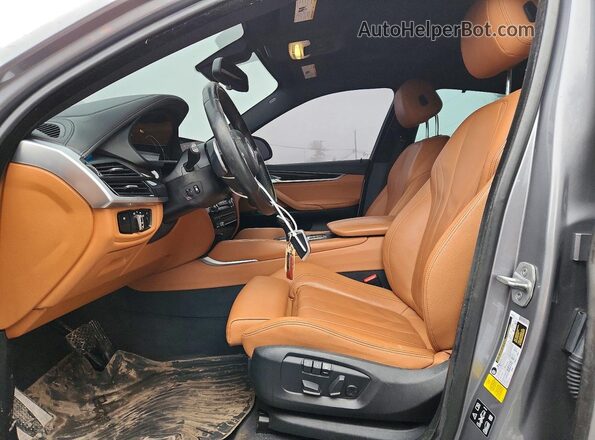 5UXKU6C53K0Z67081 2019 BMW X6 Gray Vista interior delantera