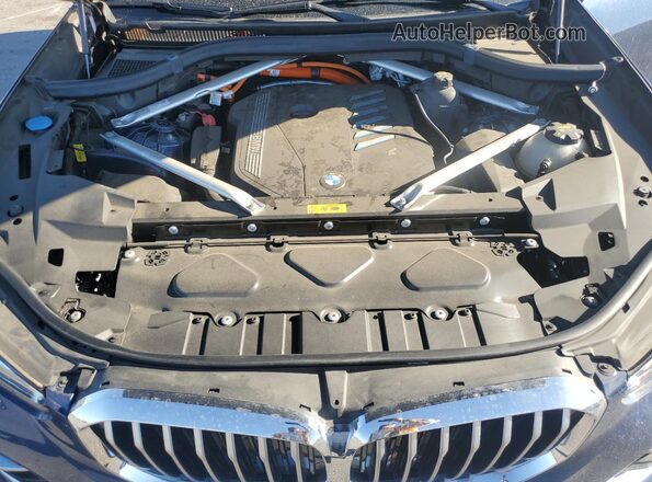 5UXTA6C01M9D34811 2021 BMW X5 Blue Widok wnętrza z tyłu