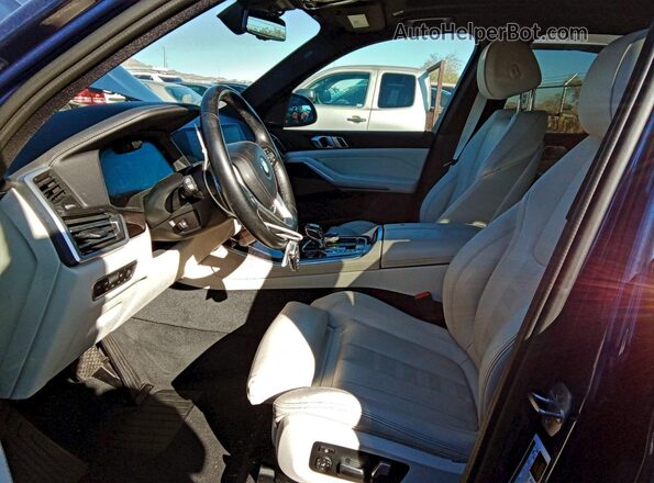 5UXTA6C01M9D34811 2021 BMW X5 Blue Widok wnętrza z przodu