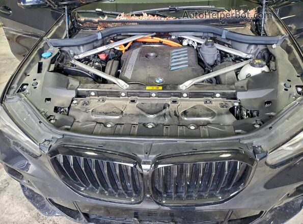 5UXTA6C01P9P30674 2023 BMW X5 Black Engine compartment view