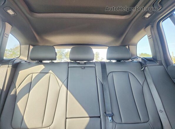 5UXTR7C51KLF31942 2019 BMW X3 Black უკანა სავარძლების ხედი