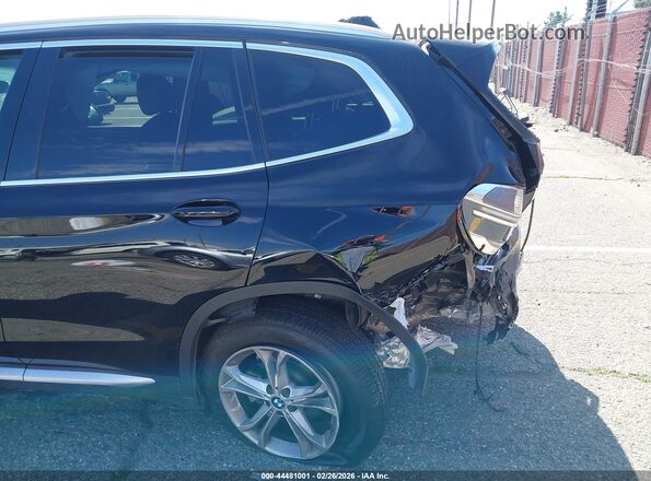 5UXTR7C53KLF32882 2019 BMW X3 Black 