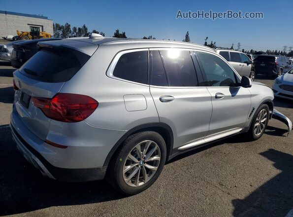 5UXTR7C5XKLF26464 2019 BMW X3 Silver Tył prawy
