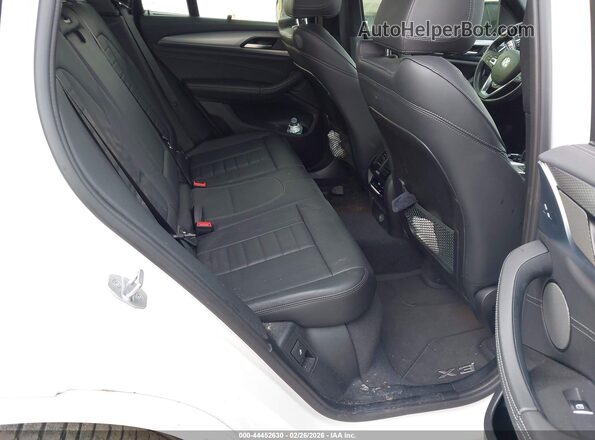5UXTR9C52KLP94823 2019 BMW X3 White 