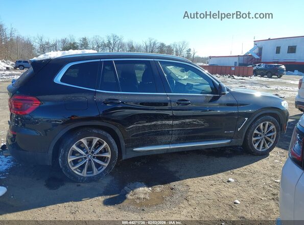 5UXTR9C53JLD61464 2018 BMW X3 Black Սալոնի հետևի տեսք