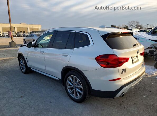 5UXTR9C55KLP96744 2019 BMW X3 White 