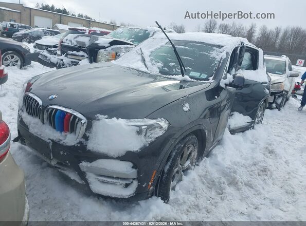 5UXTS1C05M9E03807 2021 BMW X3 Gray წინა მარცხენა ხედი სამი მეოთხედიდან