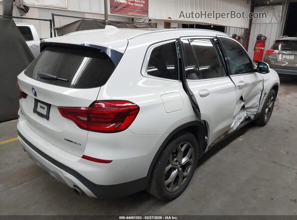 5UXTY3C00M9E39494 2021 BMW X3 White Tył prawy