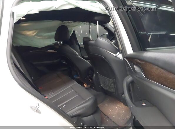 5UXTY3C00M9E39494 2021 BMW X3 White Widok naklejki z numerem VIN