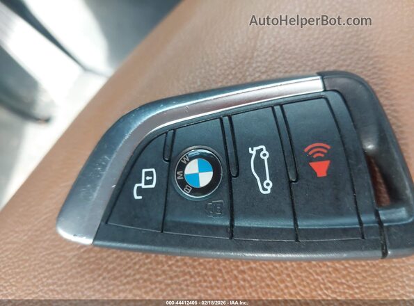 5UXTY3C08M9F31081 2021 BMW X3 Silver Вид панелі приладів