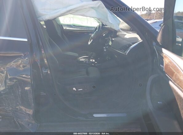 5UXTY5C07M9G01228 2021 BMW X3 Black Вид салону спереду