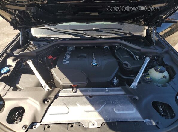 5UXUJ3C58KLG53590 2019 BMW X4 Black Widok komory silnika