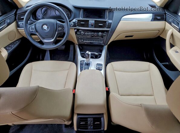 5UXWX9C52H0T11053 2017 BMW X3 Черный Вид панели приборов