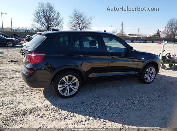 5UXWX9C59G0D88035 2016 BMW X3 Black Вид задньої частини салону