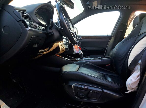5UXXW3C3XH0T79037 2017 BMW X4 Белый 
