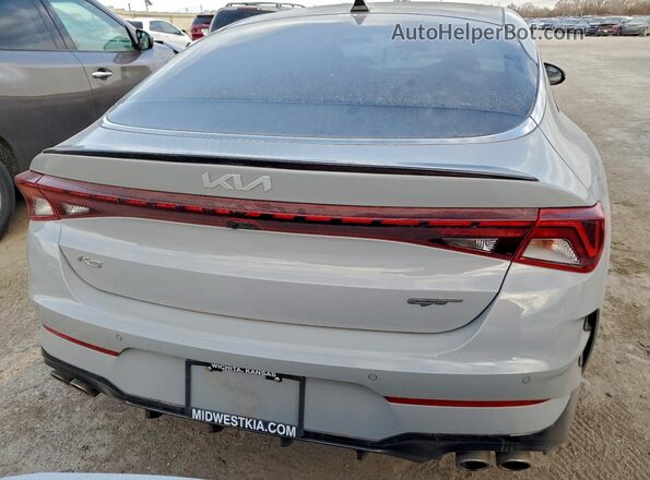 5XXG44J87NG144682 2022 KIA K5 Silver Vista trasera
