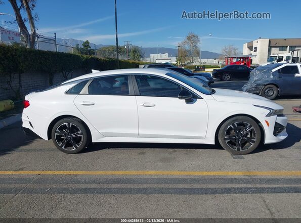 5XXG64J28RG235732 2024 KIA K5 White 