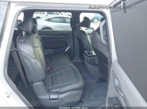 5XYADFS54TG013885 2026 KIA EV9 Gray VIN կոդի պիտակի տեսք