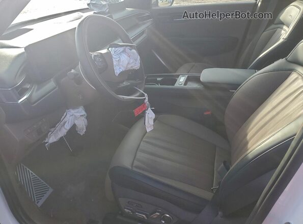 5XYAEFS53TG007881 2026 KIA EV9 White Widok wnętrza z przodu