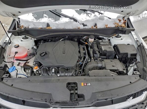 5XYK23DF9TG336814 2026 KIA SPORTAGE White ძრავის განყოფილების ხედი