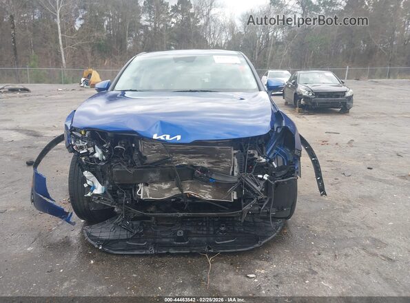 5XYK33AF8PG126891 2023 KIA SPORTAGE Blue Widok wnętrza z tyłu