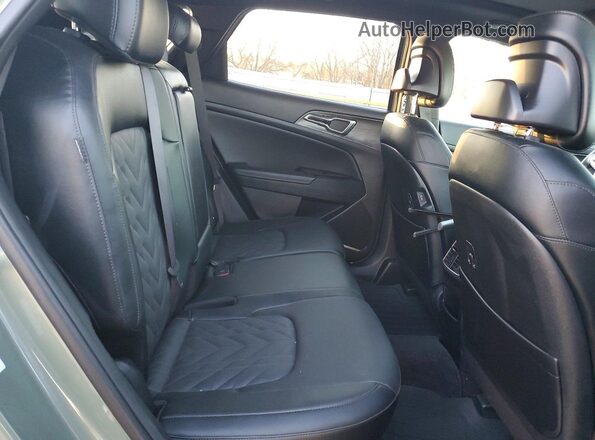 5XYK7CDF0SG234253 2025 KIA SPORTAGE Green Vista interior trasera
