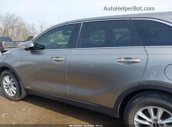 5XYPGDA50KG551909 2019 KIA SORENTO Gray სალონის 360-გრადუსიანი ხედი