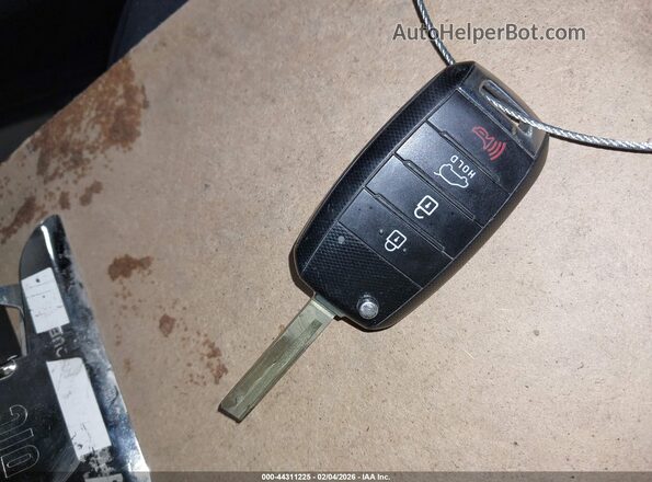 5XYPGDA53KG546946 2019 KIA SORENTO Blue Vista del salpicadero