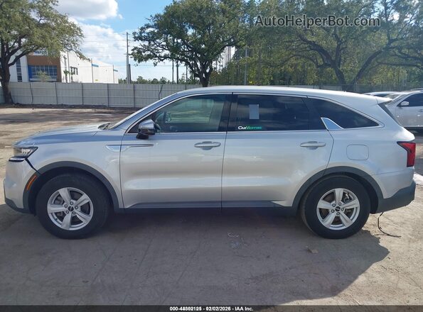 5XYRG4LC1NG113683 2022 KIA SORENTO Серебряный Панорамный вид салона 360°