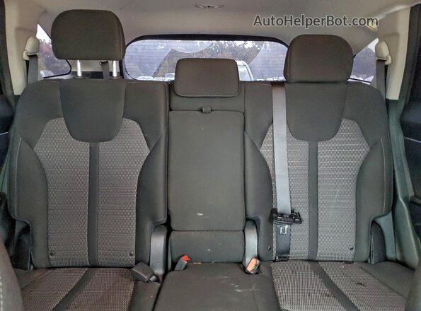 5XYRG4LC5PG185537 2023 KIA SORENTO Black Rear seats view