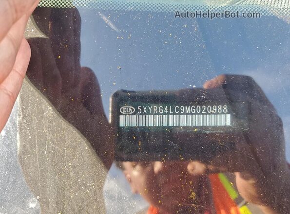 5XYRG4LC9MG020988 2021 KIA SORENTO Black 