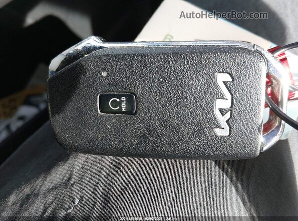 5XYRH4LF6PG166454 2023 KIA SORENTO Серый Вид панели приборов