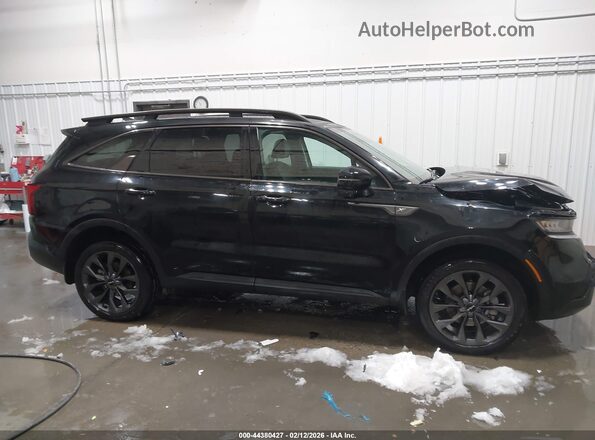 5XYRHDLF2NG144111 2022 KIA SORENTO Black Вид задньої частини салону
