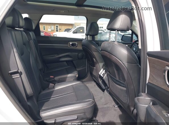 5XYRHDLF3MG067568 2021 KIA SORENTO Белый 