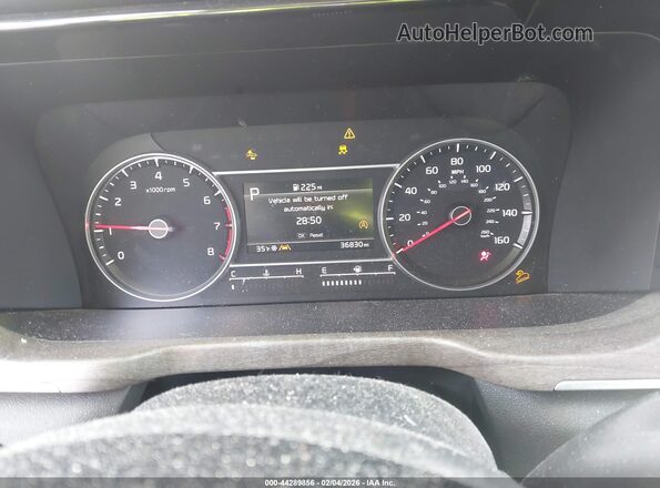 5XYRHDLF6NG097505 2022 KIA SORENTO Gray Widok tylnych siedzeń