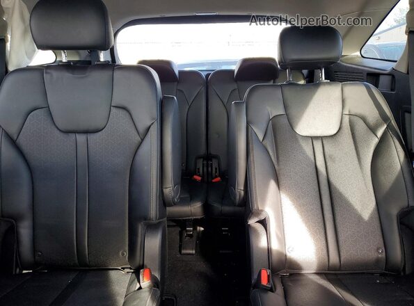 5XYRKDLF3NG131109 2022 KIA SORENTO White Rear seats view