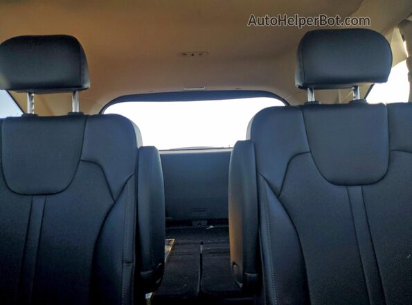 5XYRKDLF7NG071903 2022 KIA SORENTO Gray Հետևի նստատեղերի տեսք
