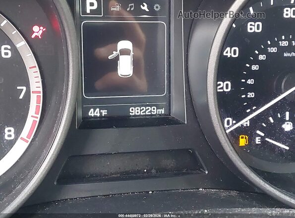 5XYZT3LB8HG381485 2017 HYUNDAI SANTA FE SPORT Silver 