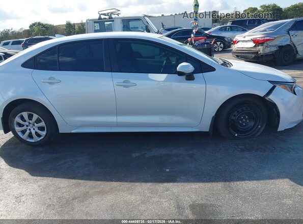 5YFB4MDE3TP383503 2026 TOYOTA LL White Սալոնի 360 աստիճան տեսք