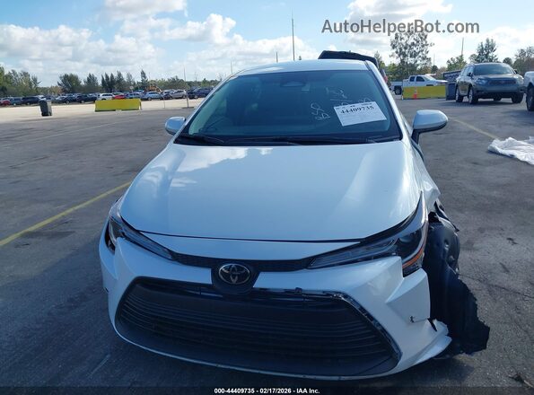 5YFB4MDE3TP383503 2026 TOYOTA LL White Սալոնի հետևի տեսք