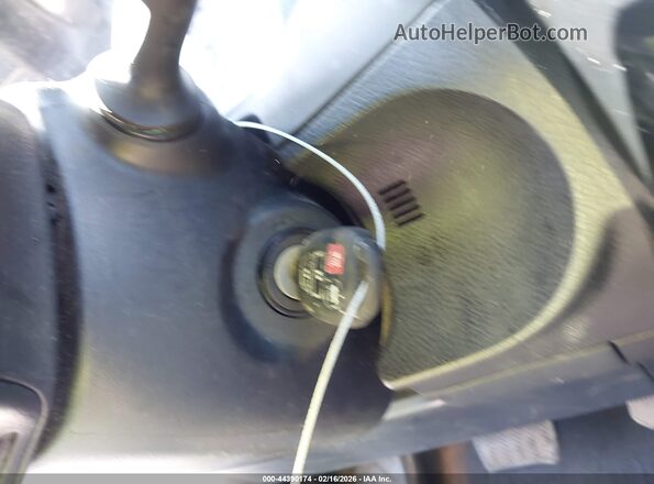5YFBURHE2KP918147 2019 TOYOTA LL Blue Вид панелі приладів