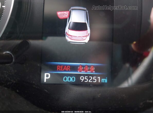 5YFEPMAE2MP167961 2021 TOYOTA LL Red 