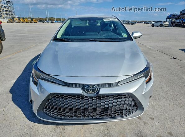 5YFEPMAEXNP363597 2022 TOYOTA LL Серебряный Вид спереди