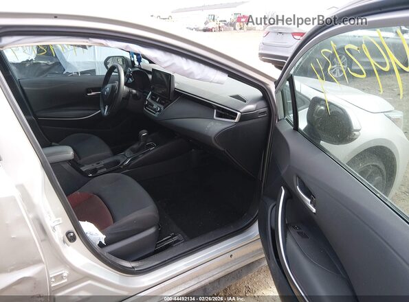 5YFS4MCE7RP215809 2024 TOYOTA LL Silver Вид салону спереду