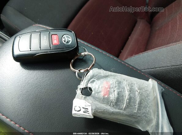 5YFS4MCE7RP215809 2024 TOYOTA LL Silver Вид панелі приладів