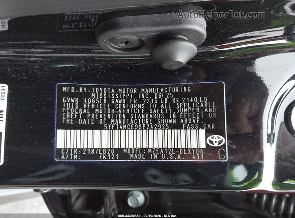 5YFT4MCE9SP242925 2025 TOYOTA LL Black ძრავის განყოფილების ხედი