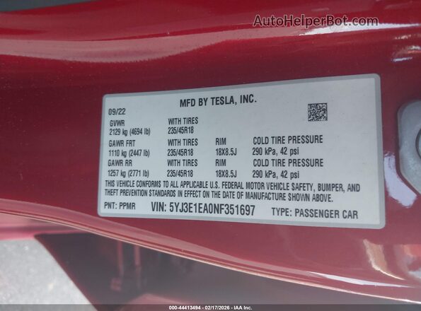 5YJ3E1EA0NF351697 2022 TESLA MODEL 3 Red Engine compartment view