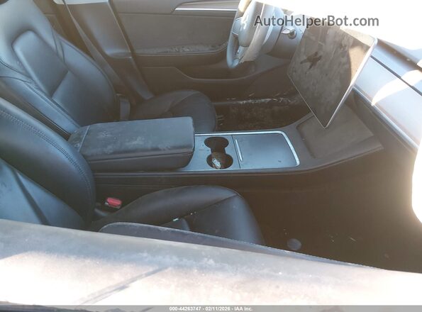 5YJ3E1EA0NF372291 2022 TESLA MODEL 3 Blue Вид салону спереду