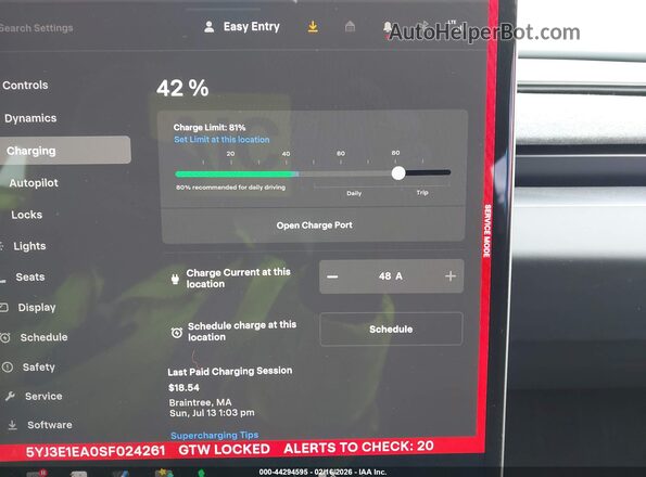 5YJ3E1EA0SF024261 2025 TESLA MODEL 3 Gray 